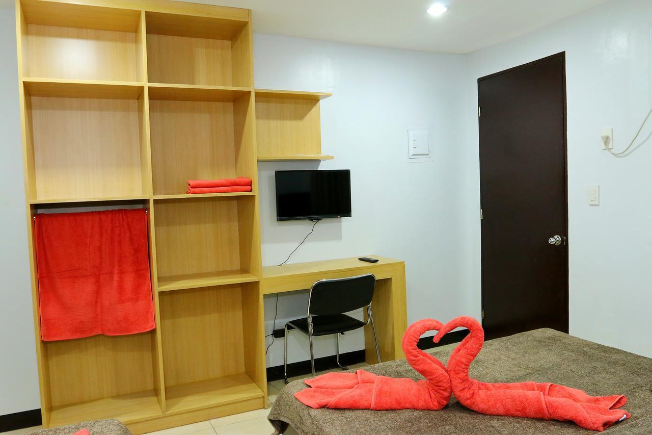 Global 88 Apartelle Cebu Buitenkant foto